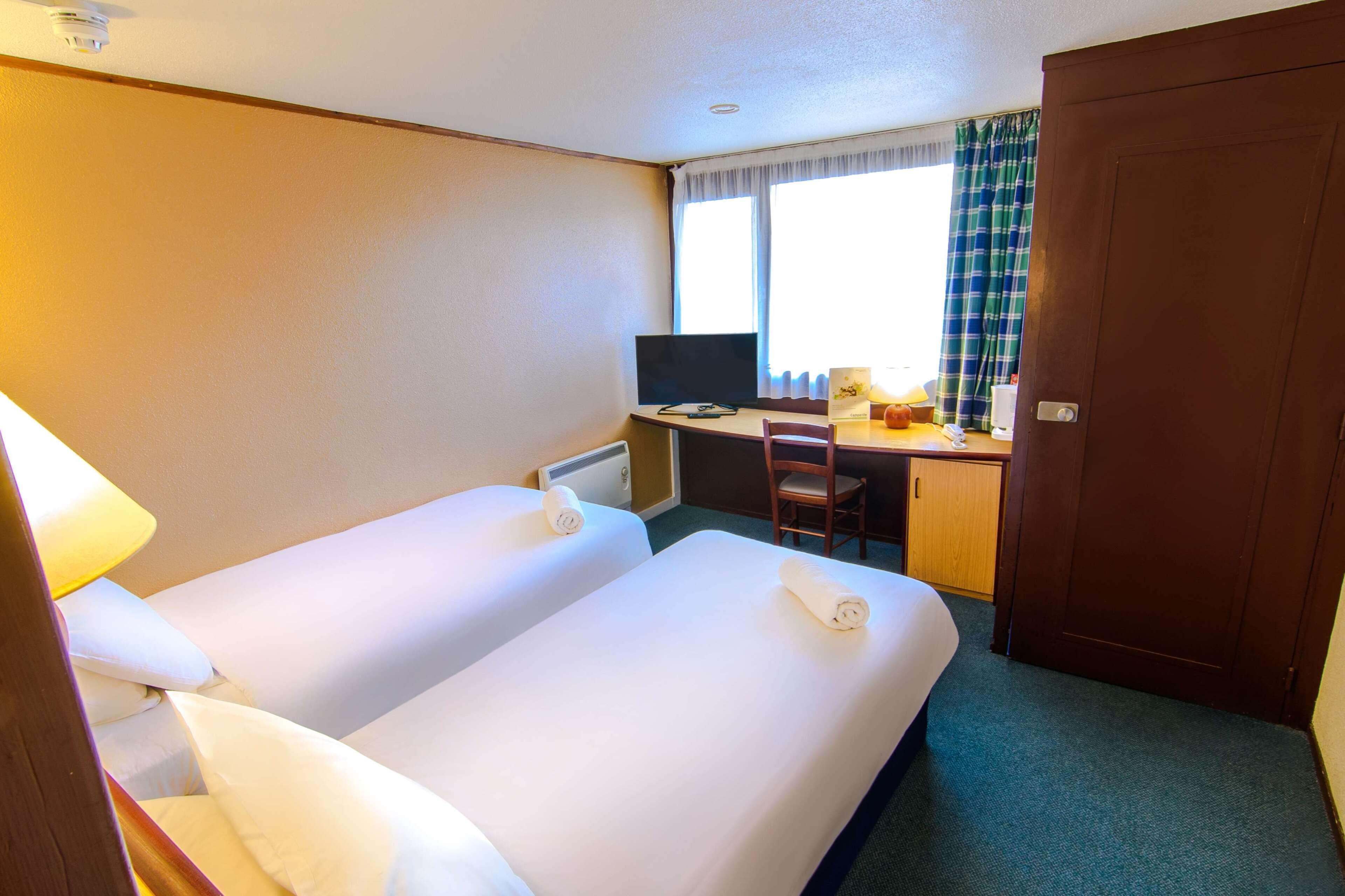 Campanile Hotel Ранкорн Экстерьер фото
